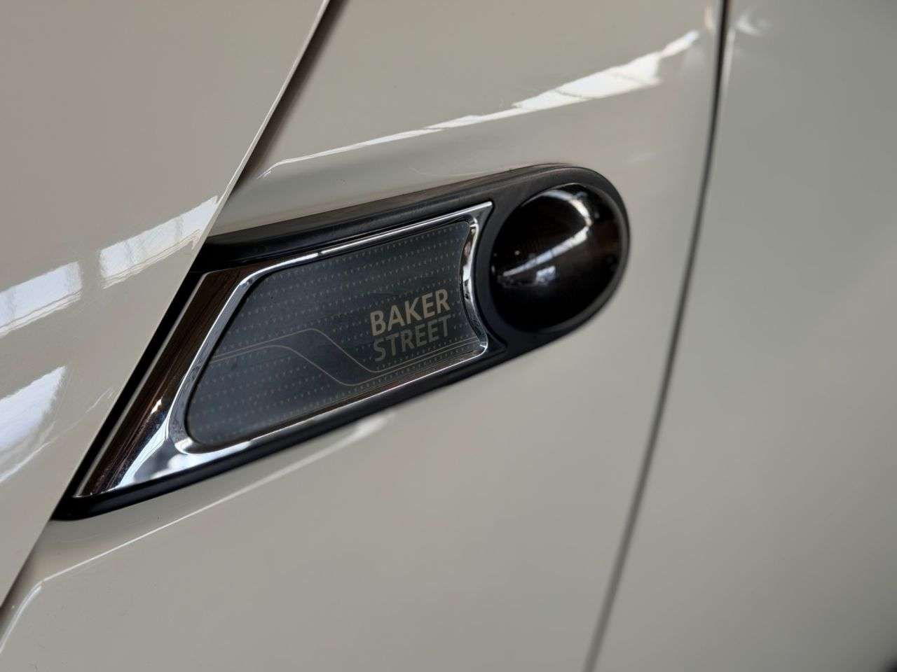 A 2013 MINI HATCH 1.6 Cooper Baker Street Hatchback 3dr Petrol Manual Euro 6 (s/s) (122 ps) 2 A 2013 MINI HATCH 1.6 Cooper Baker Street Hatchback 3dr Petrol Manual Euro 6 (s/s) (122 ps) 2