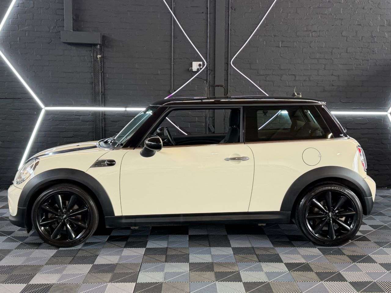 2013 MINI HATCH 2013 MINI HATCH