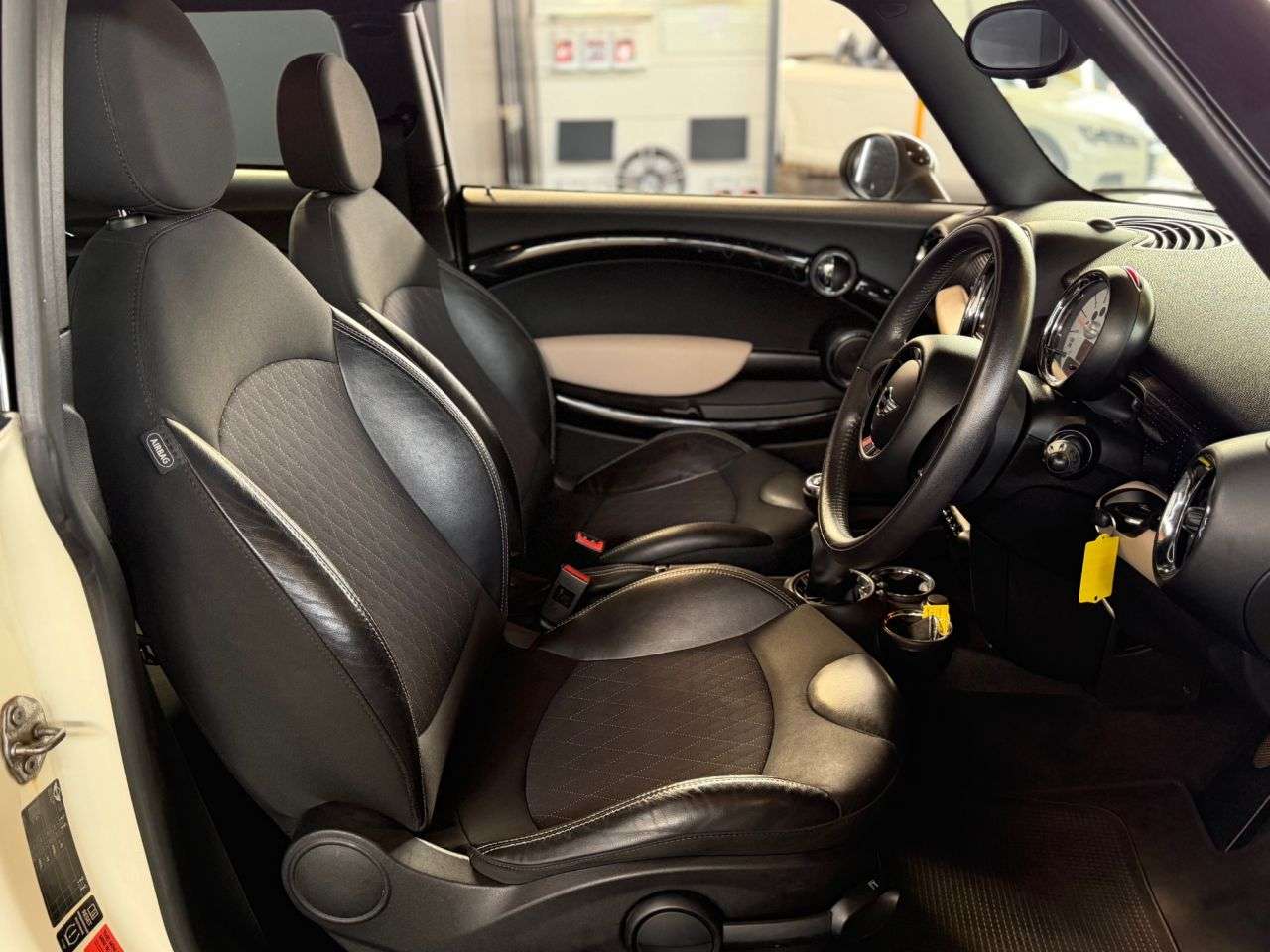 2013 MINI HATCH 2013 MINI HATCH