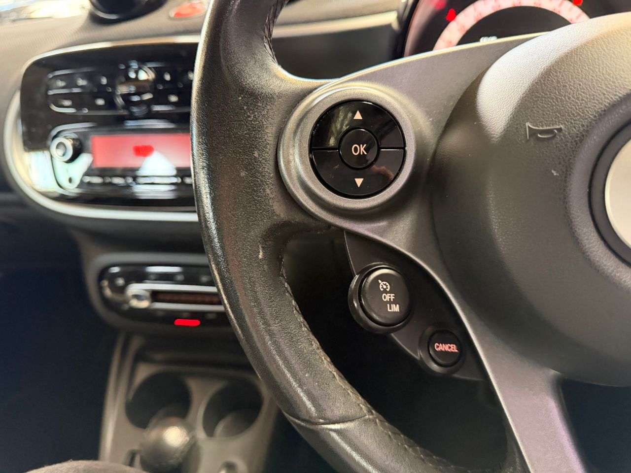 2017 SMART FORFOUR 2017 SMART FORFOUR