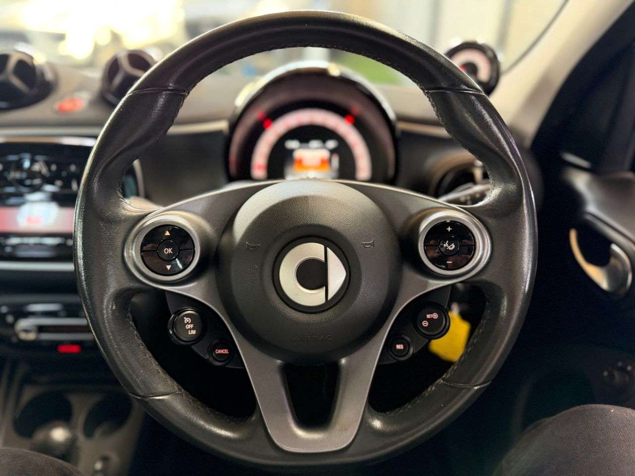 2017 SMART FORFOUR 2017 SMART FORFOUR