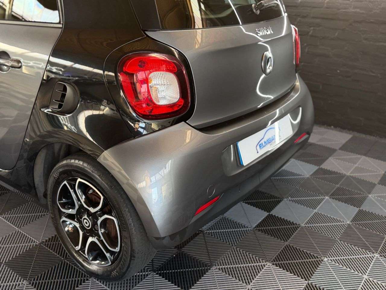 2017 SMART FORFOUR 2017 SMART FORFOUR