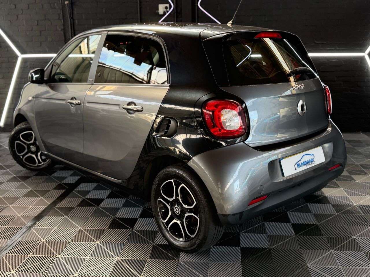 2017 SMART FORFOUR 2017 SMART FORFOUR