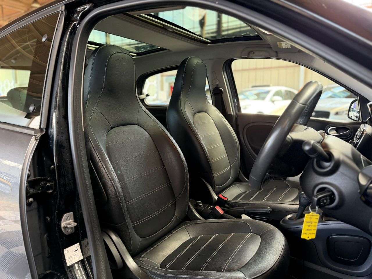2017 SMART FORFOUR 2017 SMART FORFOUR