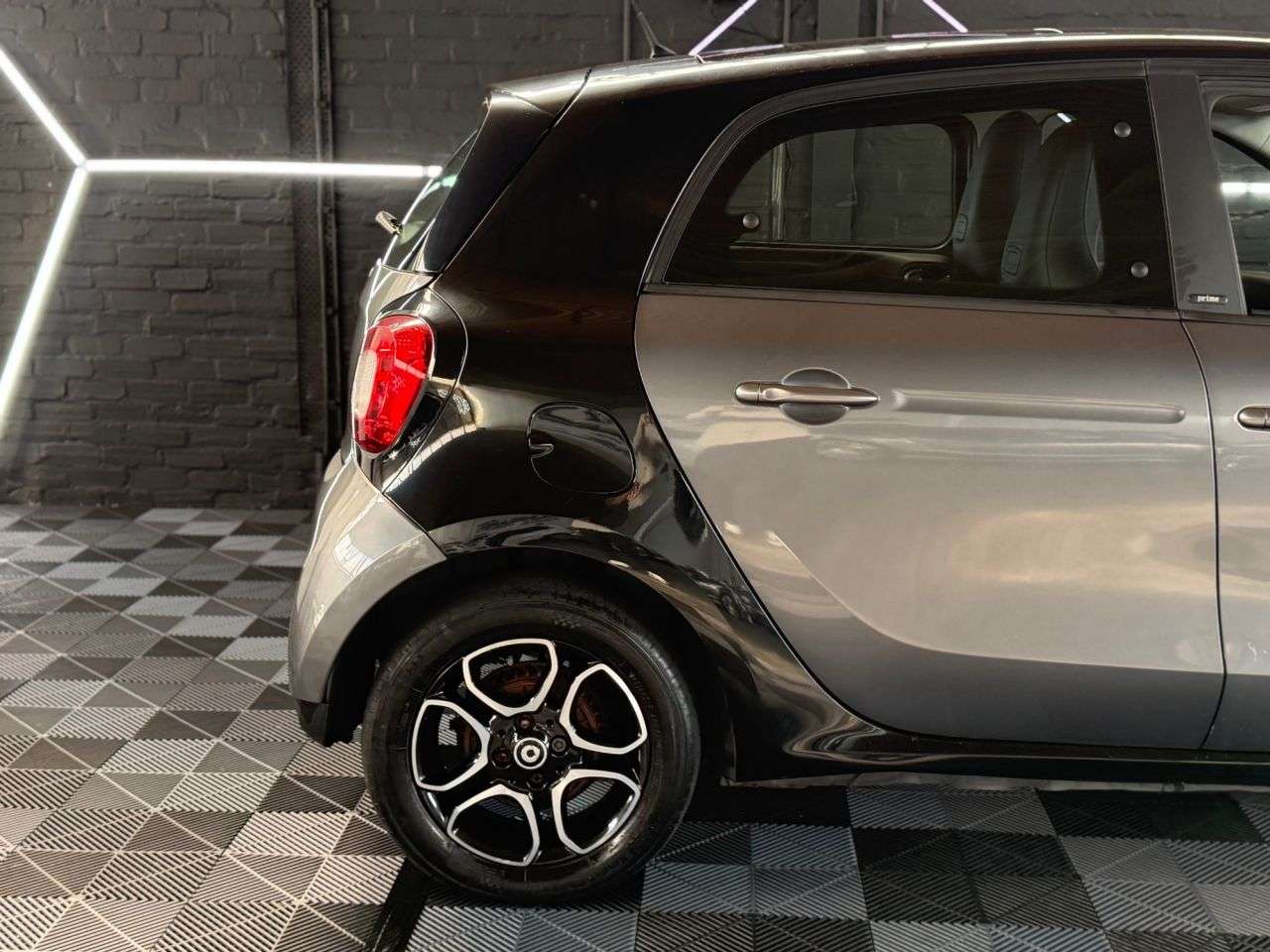 2017 SMART FORFOUR 2017 SMART FORFOUR