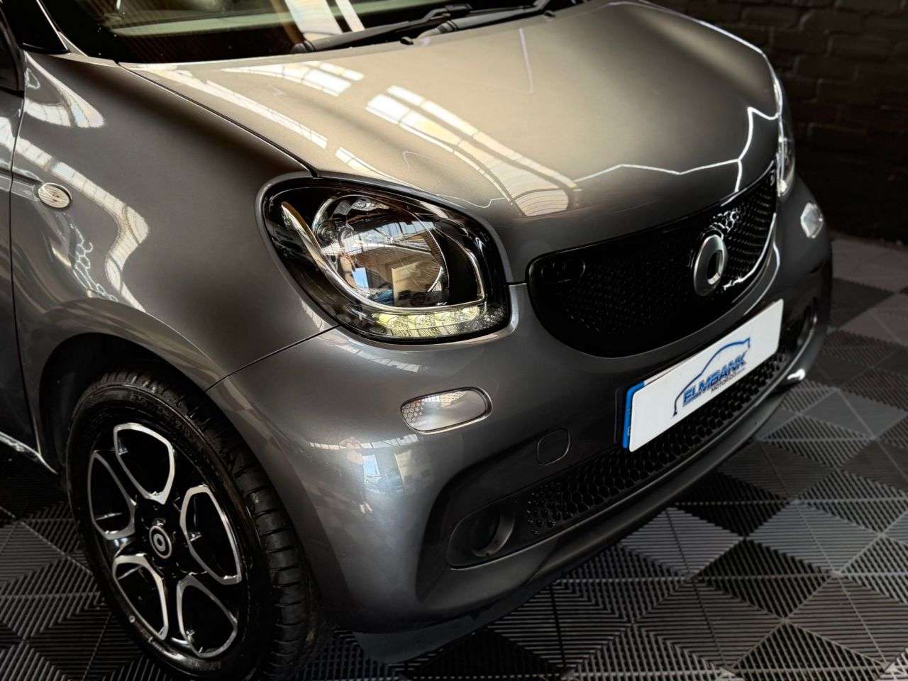 2017 SMART FORFOUR 2017 SMART FORFOUR