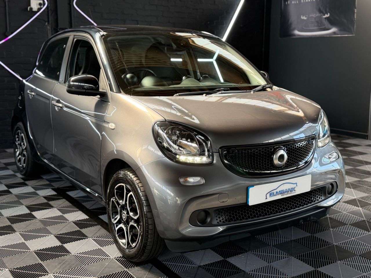 2017 SMART FORFOUR 2017 SMART FORFOUR