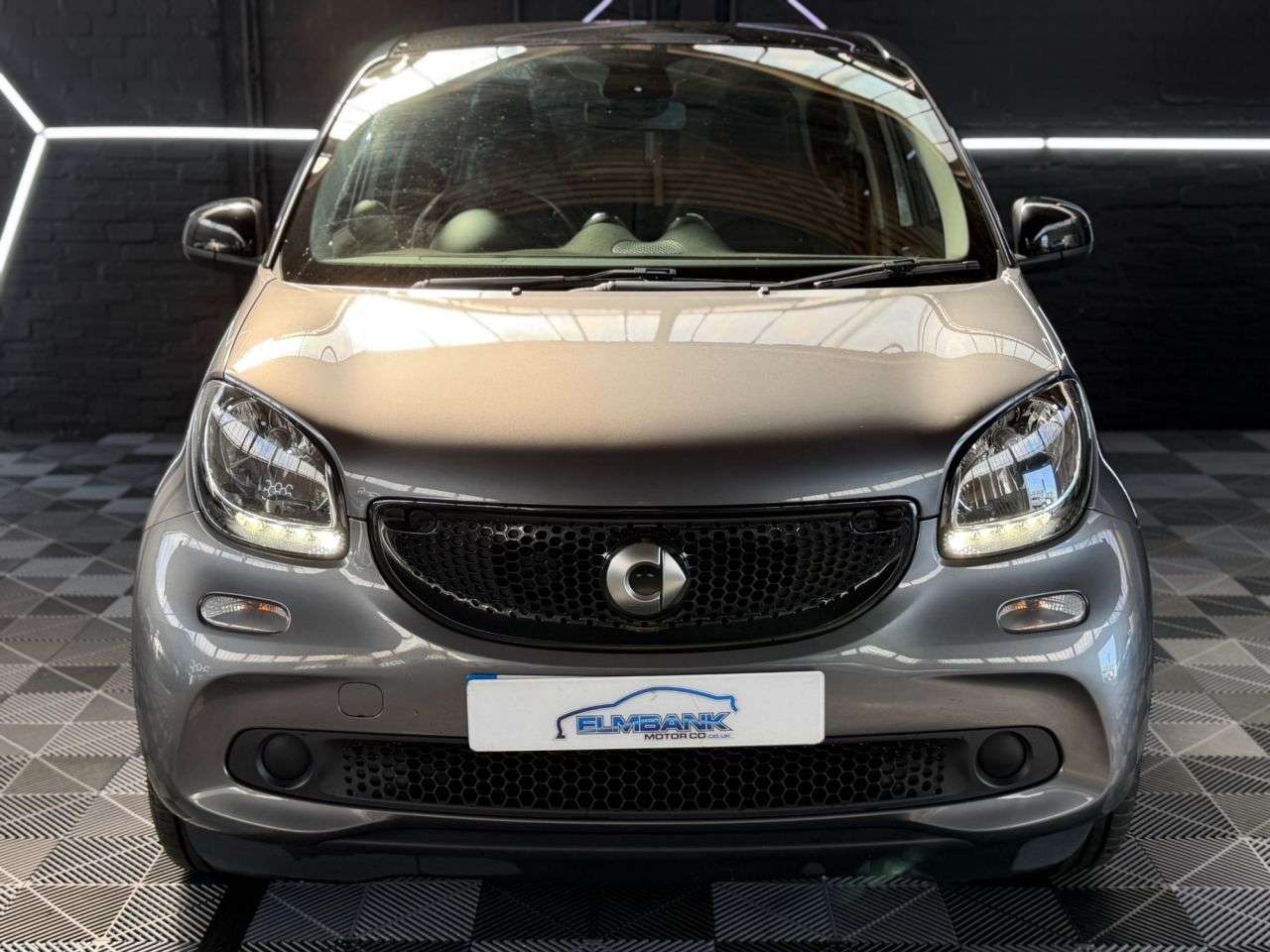 2017 SMART FORFOUR 2017 SMART FORFOUR