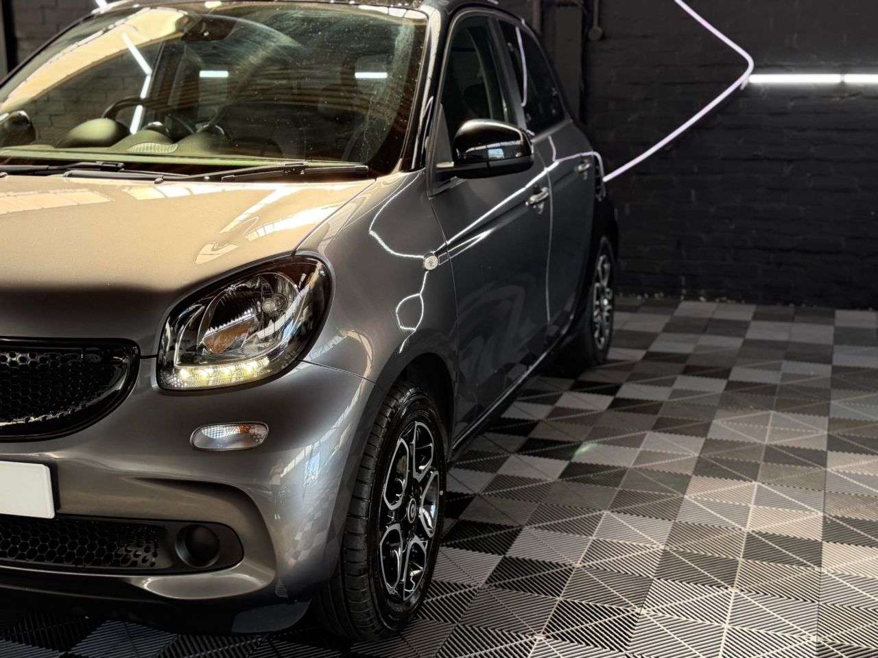 2017 SMART FORFOUR 2017 SMART FORFOUR