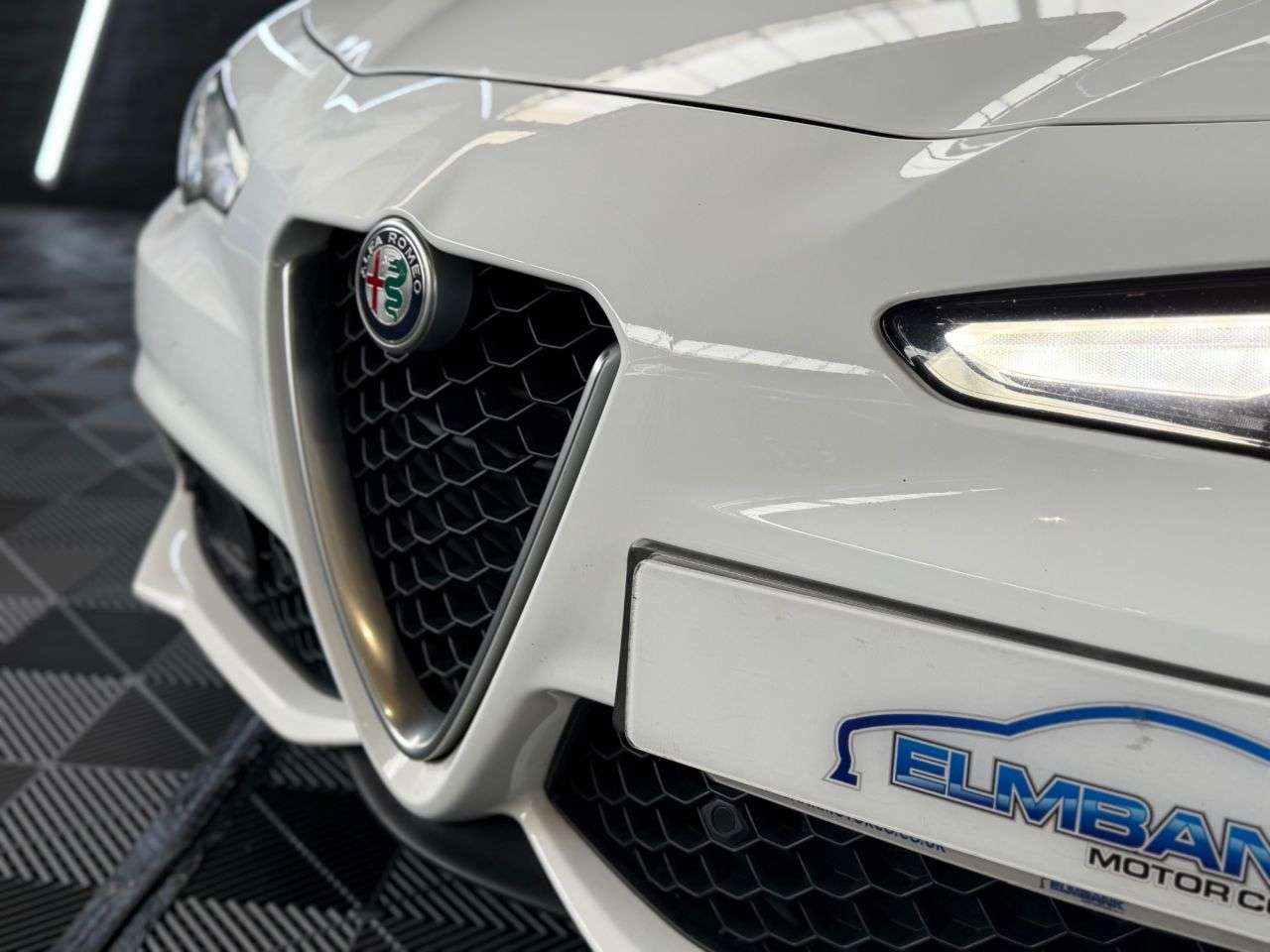 A 2017 ALFA ROMEO GIULIA 2.2 TD Speciale Saloon 4dr Diesel Auto Euro 6 (s/s) (180 ps) 3 OWNERS - 2 K A 2017 ALFA ROMEO GIULIA 2.2 TD Speciale Saloon 4dr Diesel Auto Euro 6 (s/s) (180 ps) 3 OWNERS - 2 K