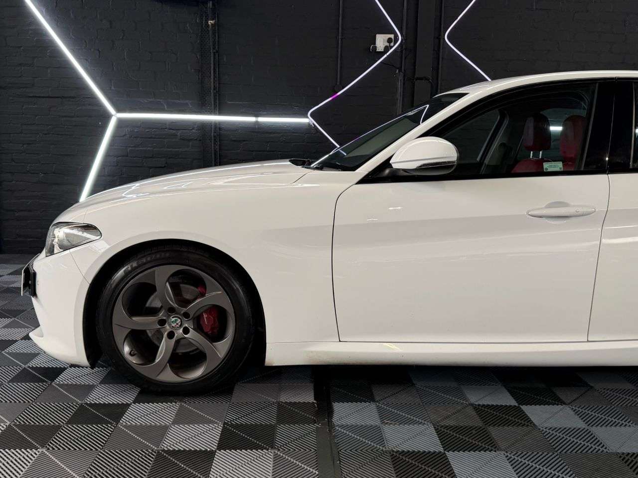 2017 ALFA ROMEO GIULIA 2017 ALFA ROMEO GIULIA