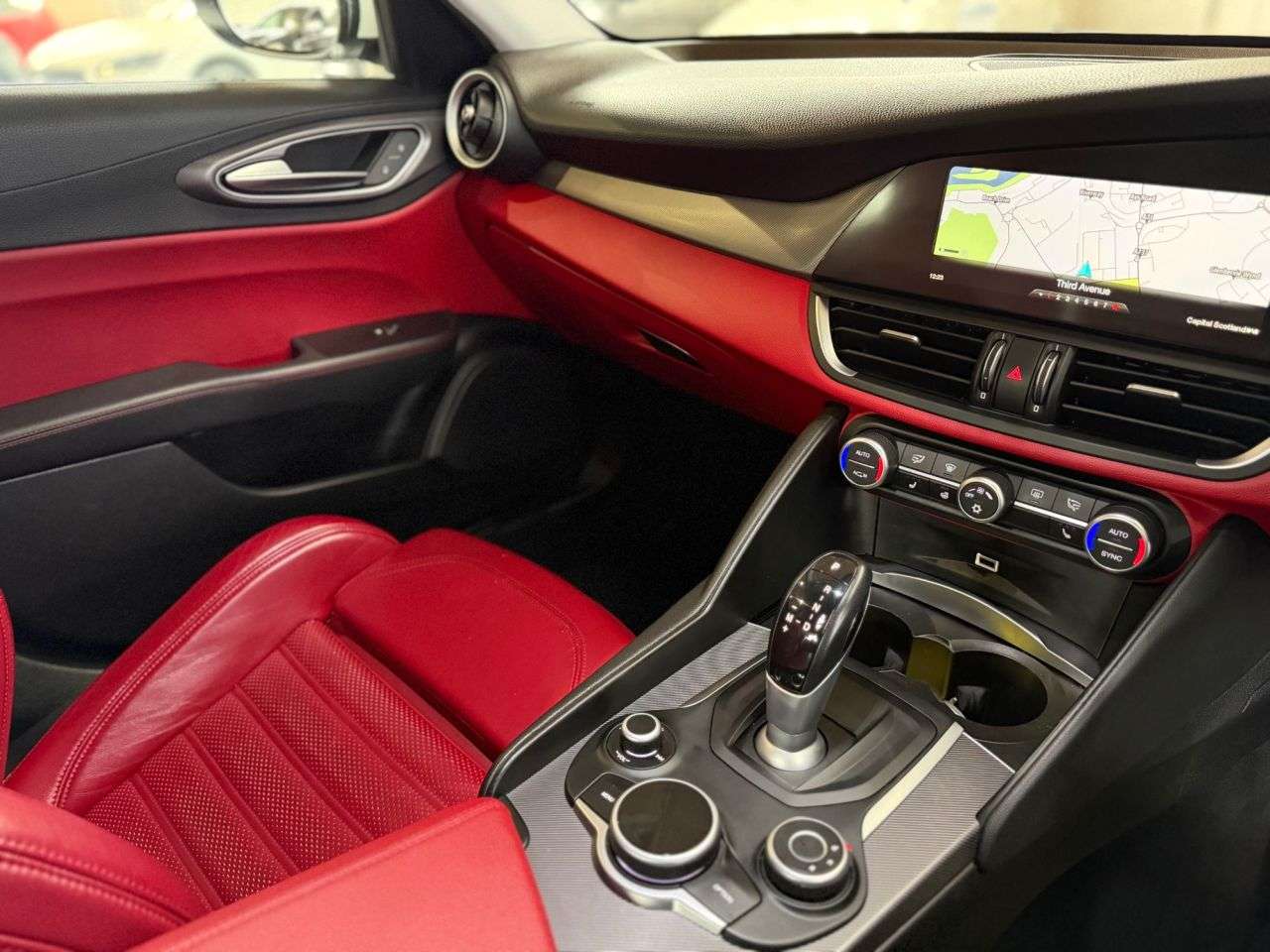 2017 ALFA ROMEO GIULIA 2017 ALFA ROMEO GIULIA