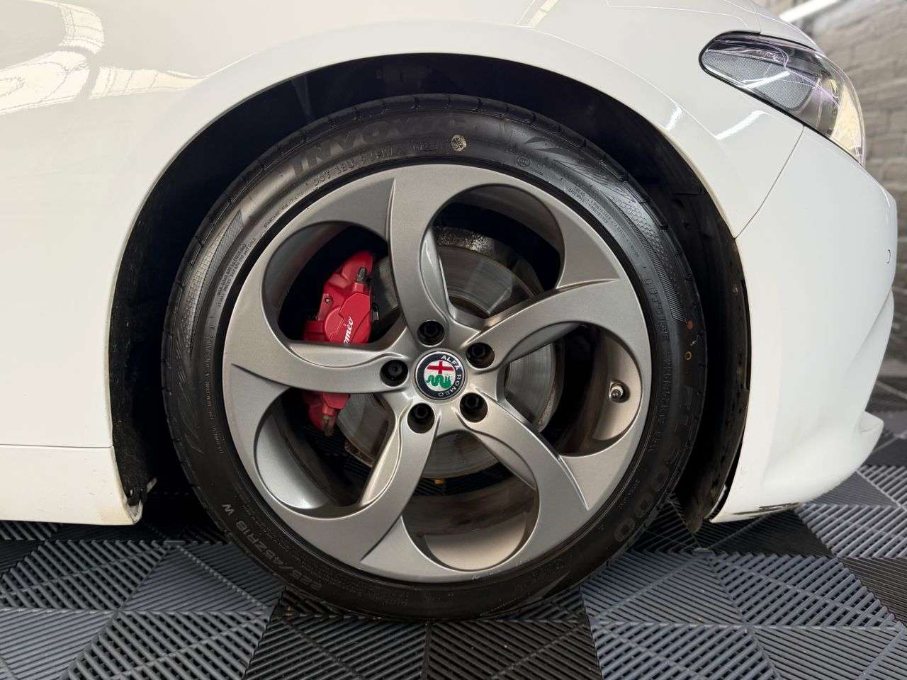 2017 ALFA ROMEO GIULIA 2017 ALFA ROMEO GIULIA