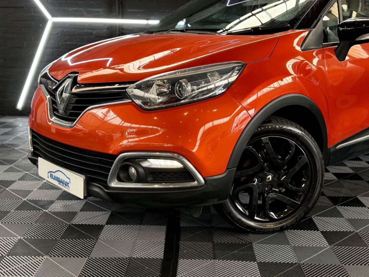 A 2016 RENAULT CAPTUR 1.5 dCi ENERGY Dynamique S Nav SUV 5dr Diesel Manual Euro 6 (s/s) (90 ps) L A 2016 RENAULT CAPTUR 1.5 dCi ENERGY Dynamique S Nav SUV 5dr Diesel Manual Euro 6 (s/s) (90 ps) L