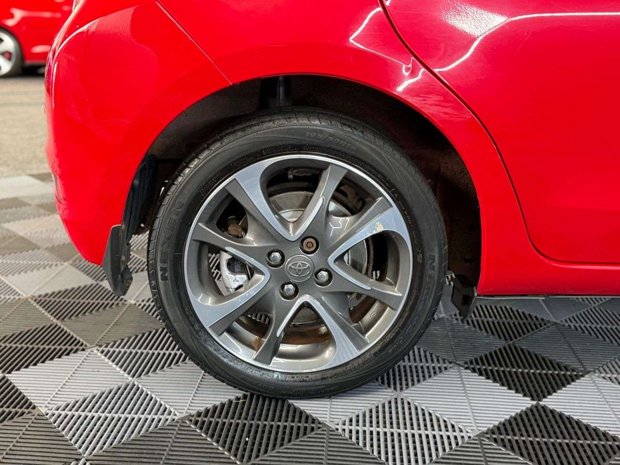 2014 TOYOTA YARIS 2014 TOYOTA YARIS