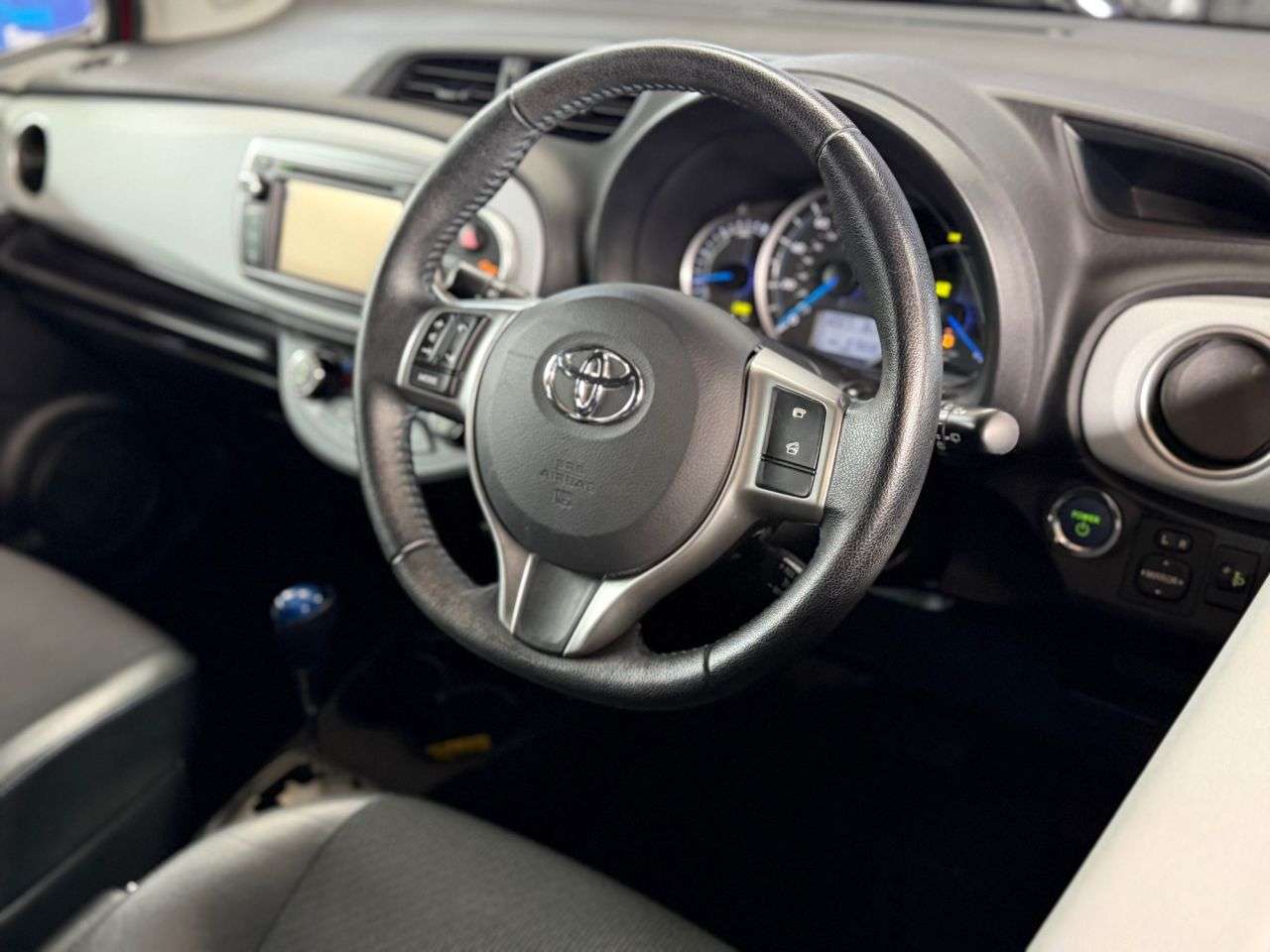 2014 TOYOTA YARIS 2014 TOYOTA YARIS