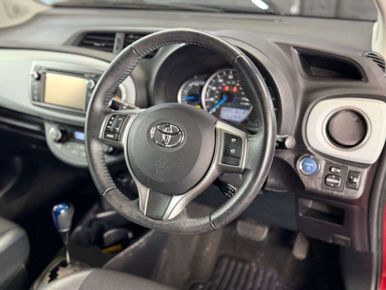 2014 TOYOTA YARIS 2014 TOYOTA YARIS