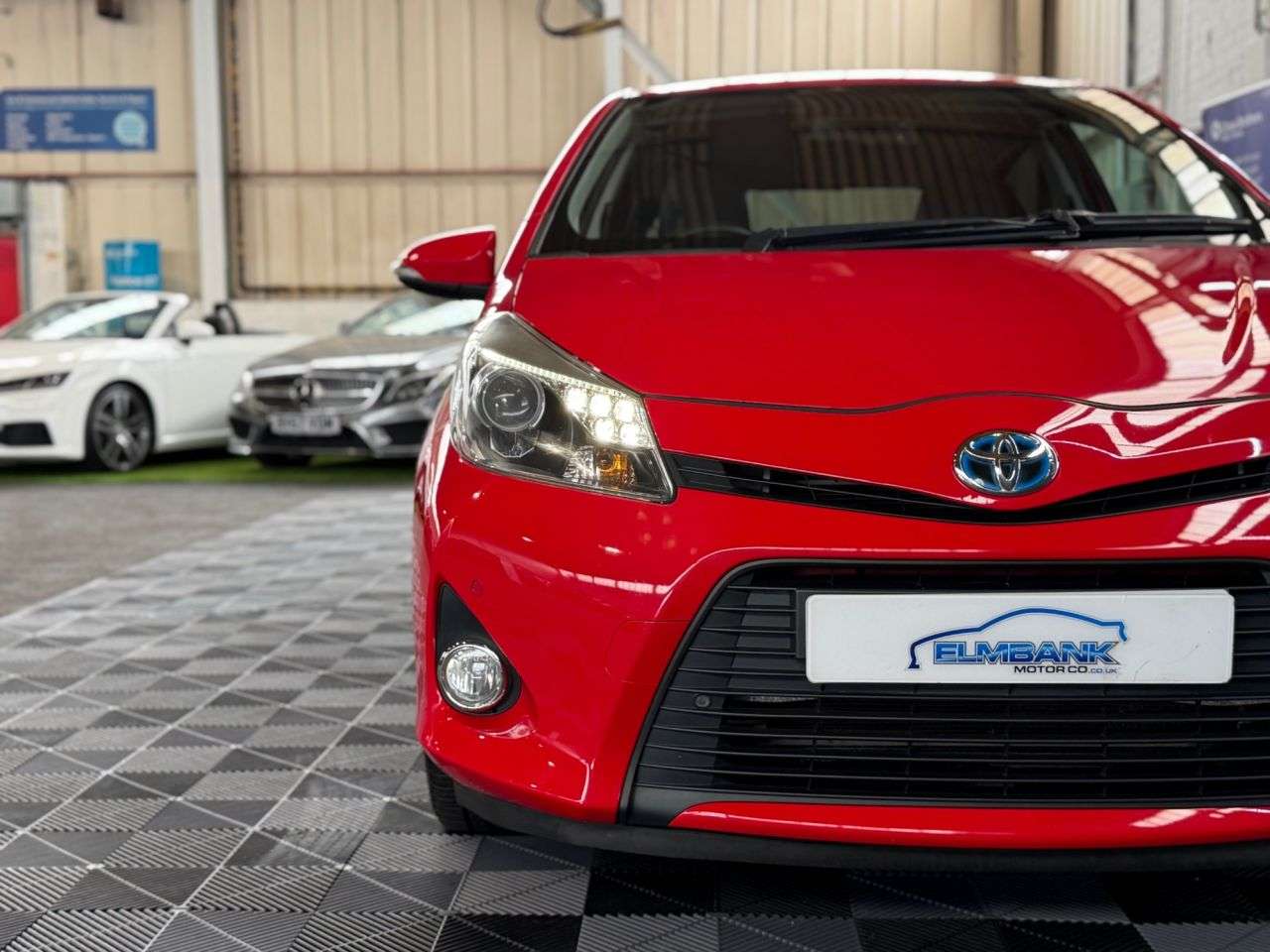 2014 TOYOTA YARIS 2014 TOYOTA YARIS
