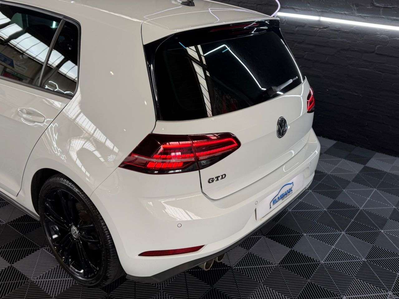 2017 VOLKSWAGEN GOLF 2017 VOLKSWAGEN GOLF