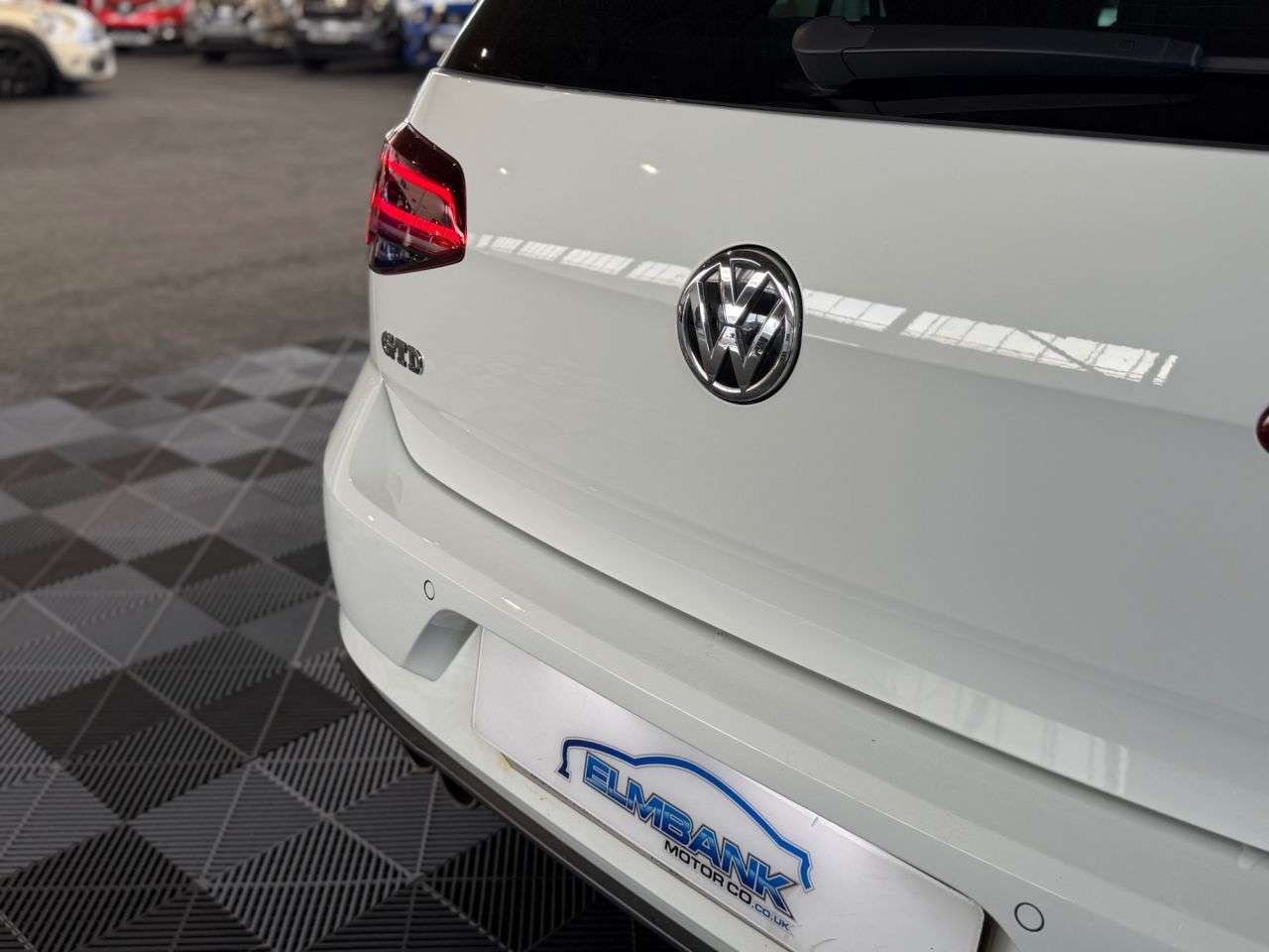 2017 VOLKSWAGEN GOLF 2017 VOLKSWAGEN GOLF