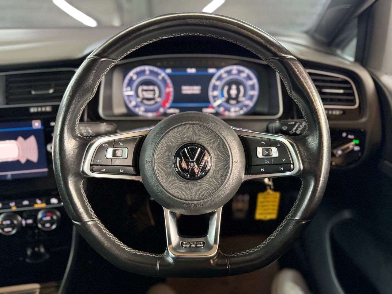 2017 VOLKSWAGEN GOLF 2017 VOLKSWAGEN GOLF