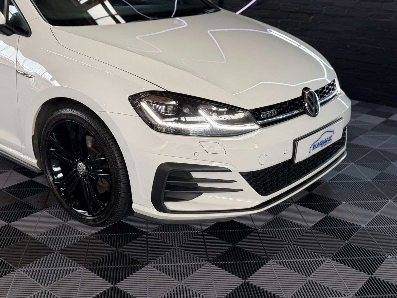 2017 VOLKSWAGEN GOLF 2017 VOLKSWAGEN GOLF