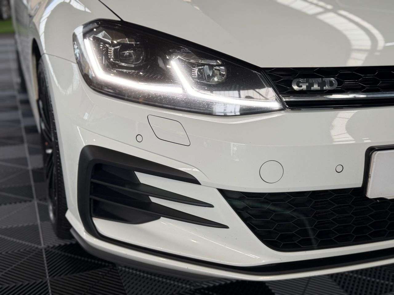 2017 VOLKSWAGEN GOLF 2017 VOLKSWAGEN GOLF