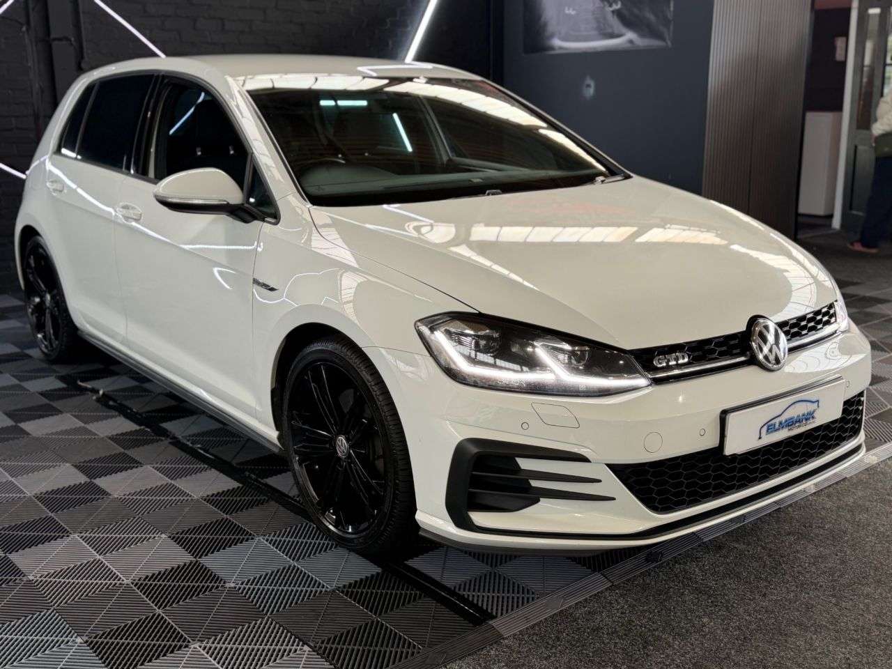 2017 VOLKSWAGEN GOLF 2017 VOLKSWAGEN GOLF