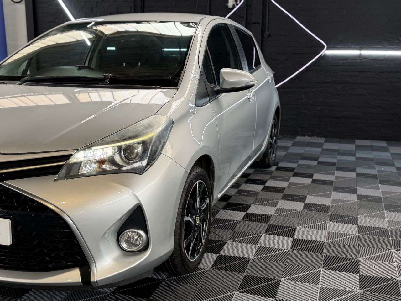 2016 TOYOTA YARIS 2016 TOYOTA YARIS