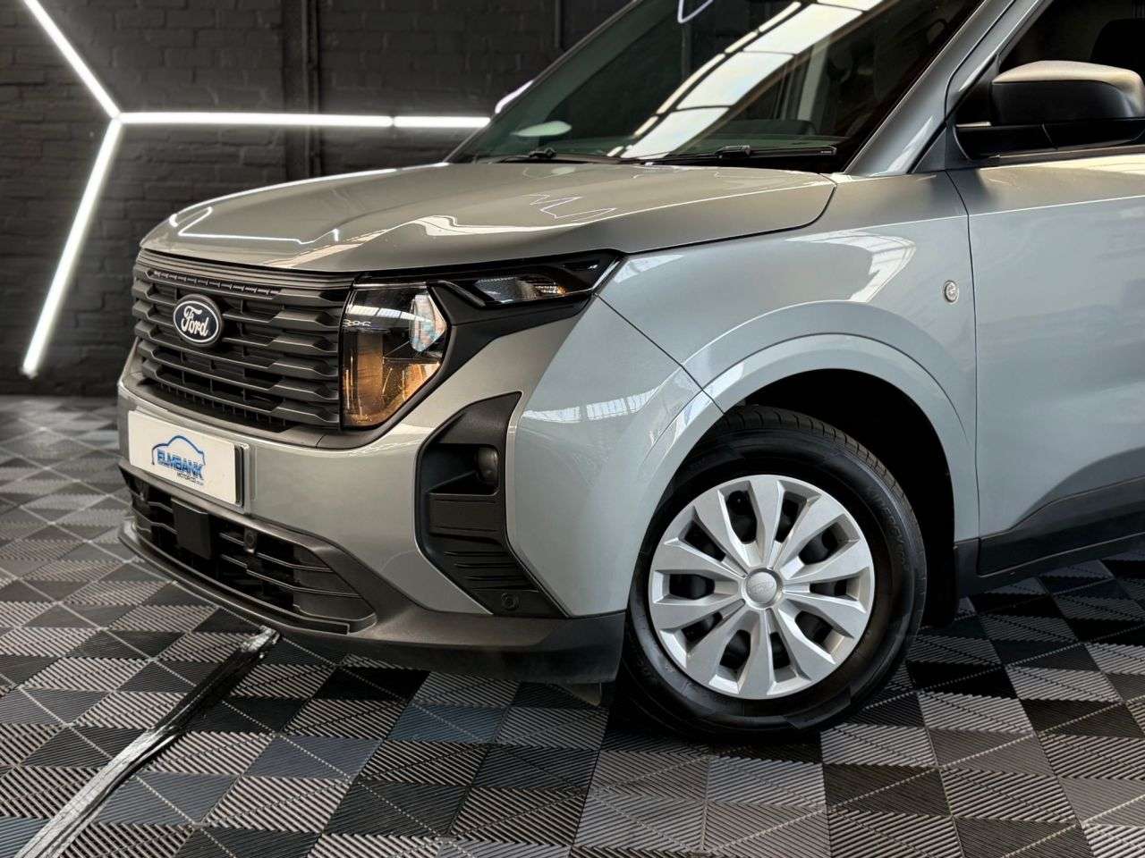 A 2025 FORD TRANSIT COURIER 1.0 EcoBoost Trend Panel Van 5dr Petrol Manual SWB Euro 6 (s/s) (125 ps) 1 A 2025 FORD TRANSIT COURIER 1.0 EcoBoost Trend Panel Van 5dr Petrol Manual SWB Euro 6 (s/s) (125 ps) 1