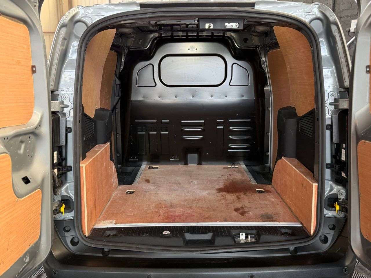 2025 FORD TRANSIT COURIER 2025 FORD TRANSIT COURIER