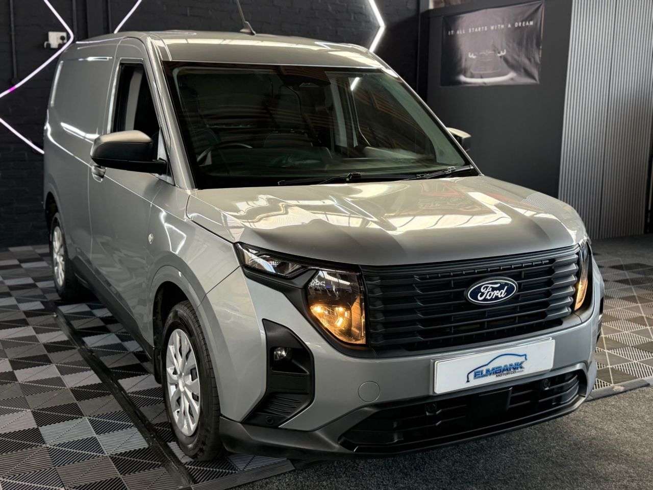 2025 FORD TRANSIT COURIER 2025 FORD TRANSIT COURIER