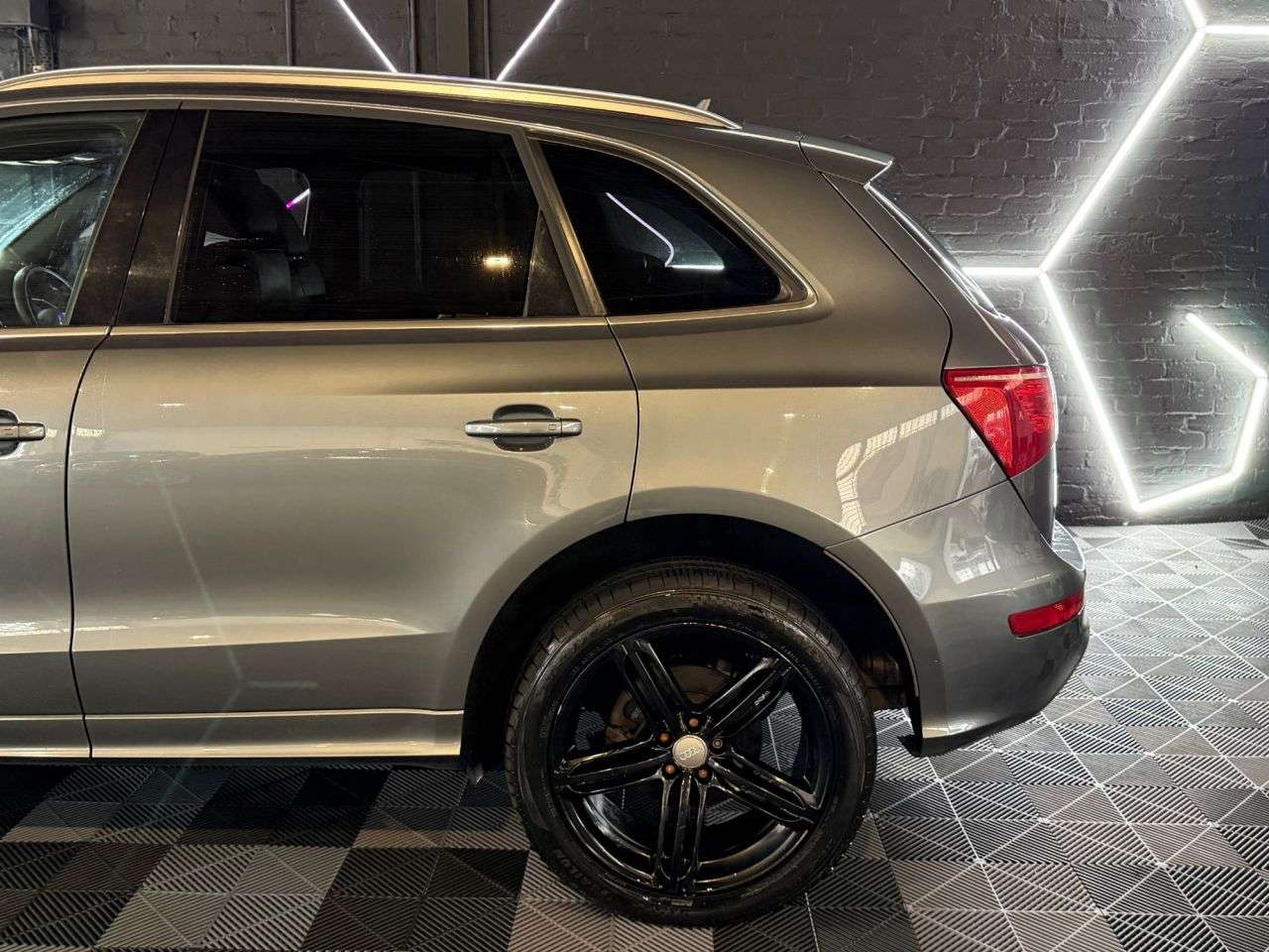 2012 AUDI Q5 2012 AUDI Q5