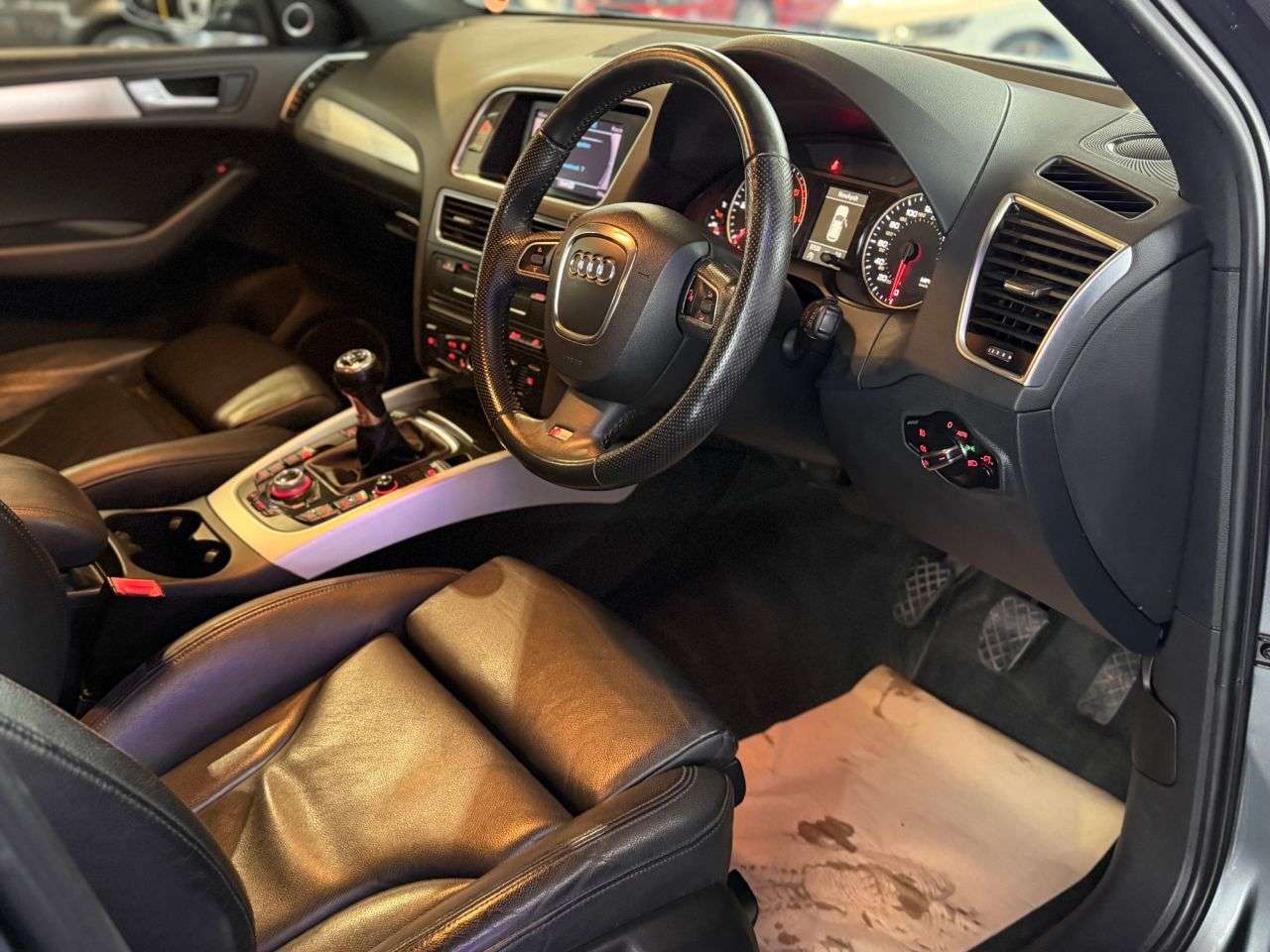 2012 AUDI Q5 2012 AUDI Q5