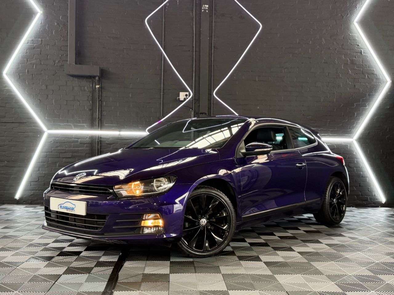 A 2017 VOLKSWAGEN SCIROCCO 2.0 TDI GT Hatchback 3dr Diesel Manual Euro 6 (s/s) (150 ps) A 2017 VOLKSWAGEN SCIROCCO 2.0 TDI GT Hatchback 3dr Diesel Manual Euro 6 (s/s) (150 ps)