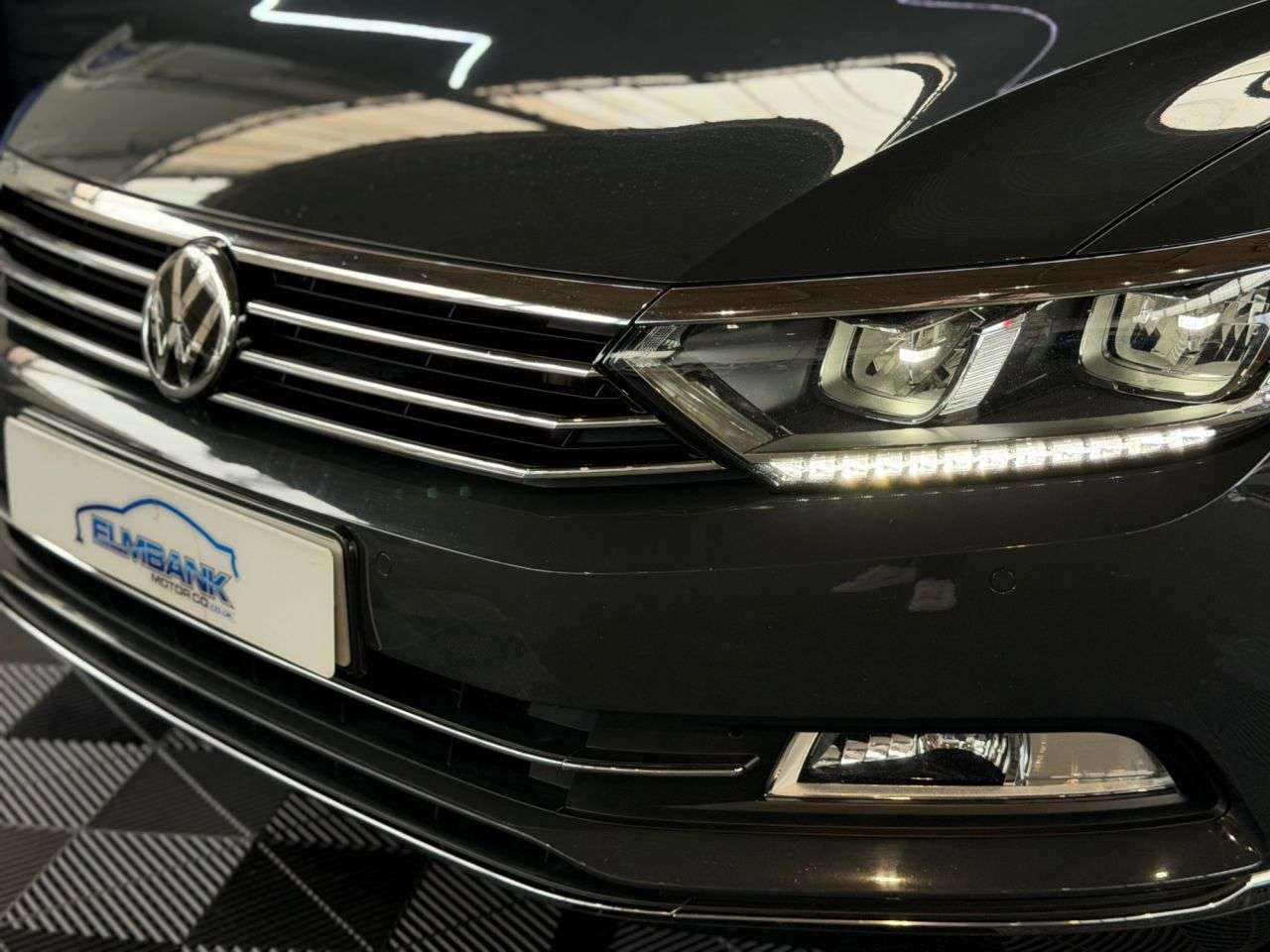 A 2019 VOLKSWAGEN PASSAT 2.0 TDI GT Estate 5dr Diesel Manual Euro 6 (s/s) (150 ps) A 2019 VOLKSWAGEN PASSAT 2.0 TDI GT Estate 5dr Diesel Manual Euro 6 (s/s) (150 ps)