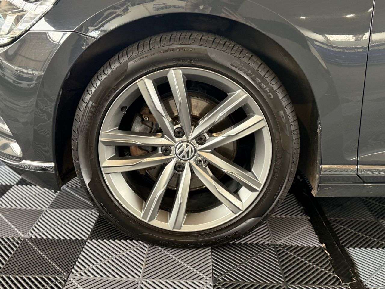 2019 VOLKSWAGEN PASSAT 2019 VOLKSWAGEN PASSAT