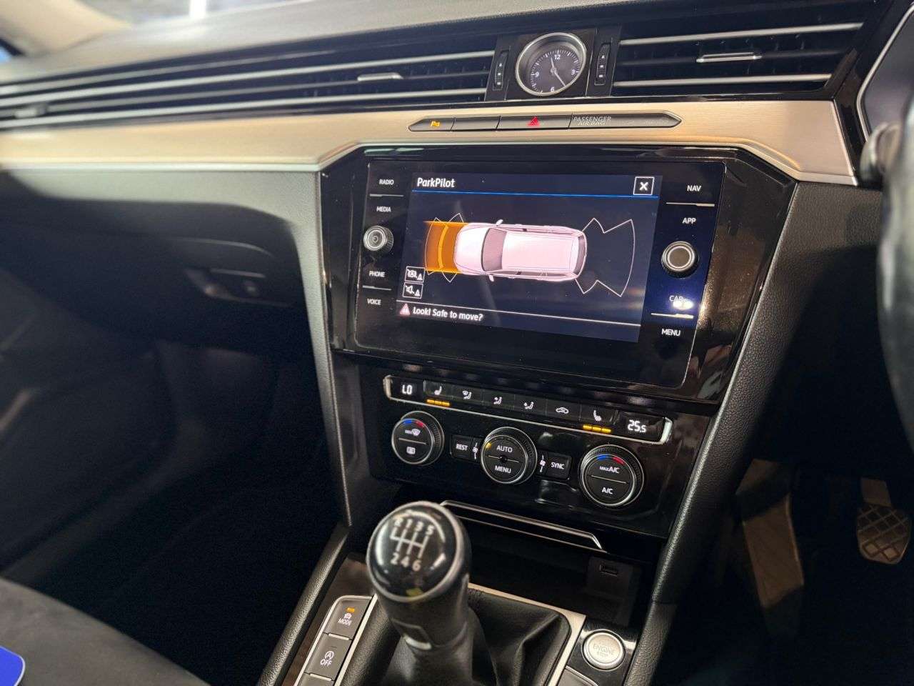 2019 VOLKSWAGEN PASSAT 2019 VOLKSWAGEN PASSAT