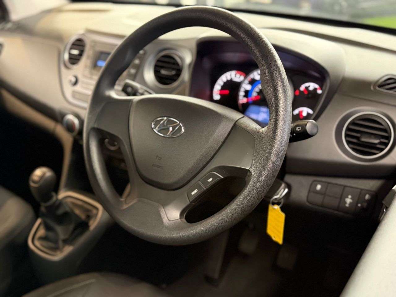 2017 HYUNDAI I10 2017 HYUNDAI I10