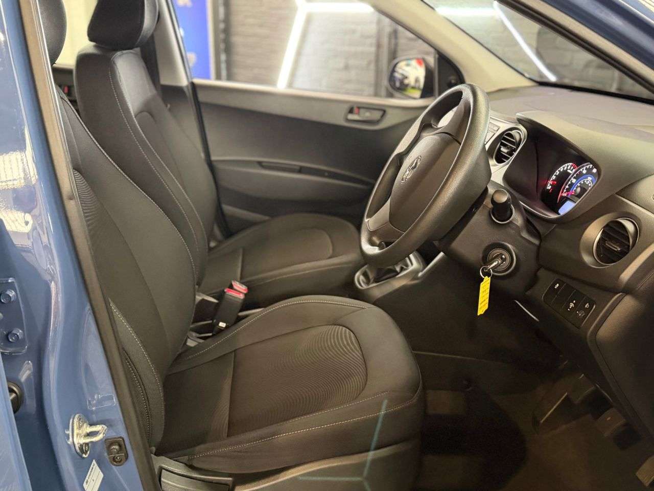 2017 HYUNDAI I10 2017 HYUNDAI I10