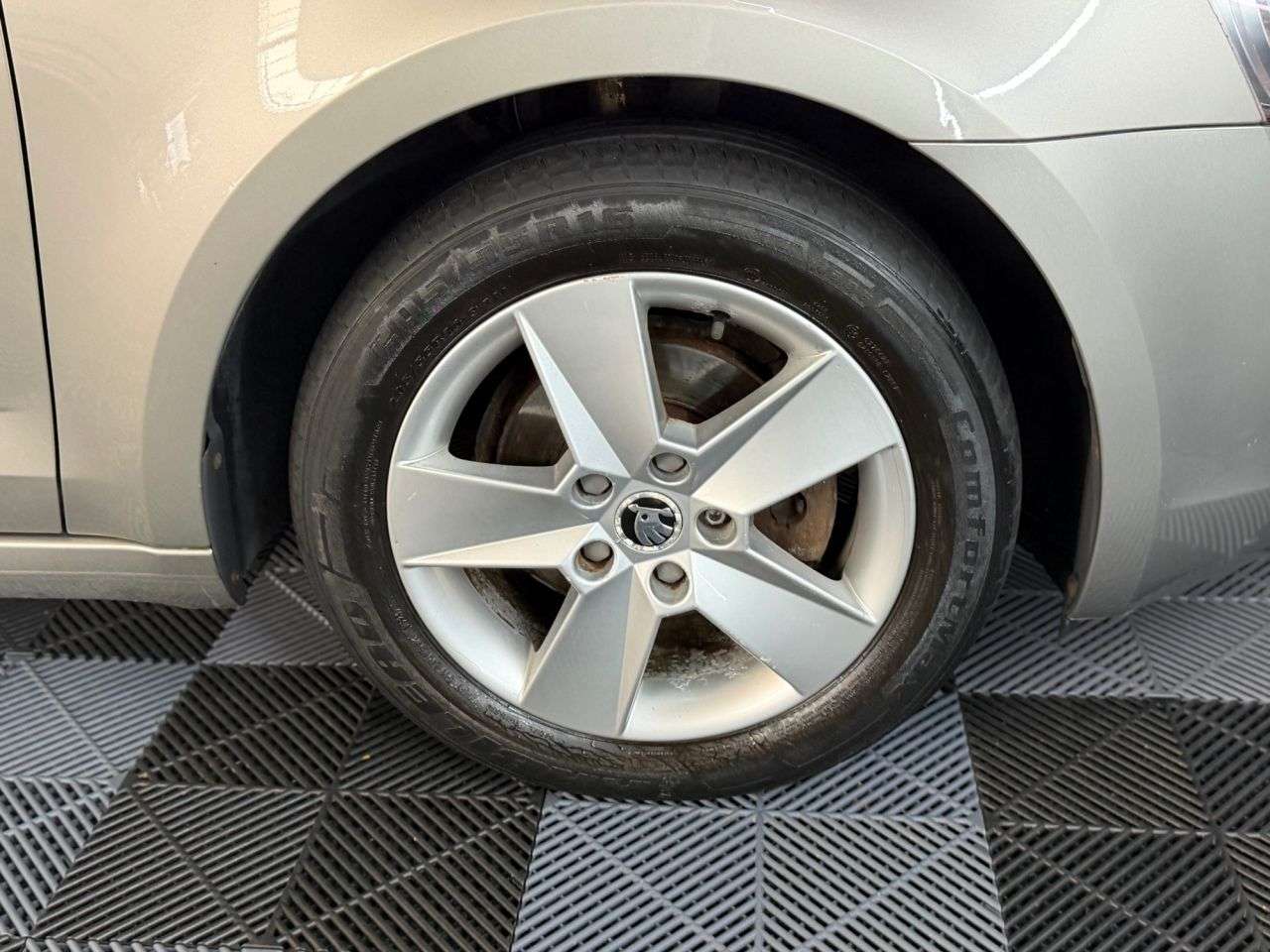 2014 SKODA OCTAVIA 2014 SKODA OCTAVIA
