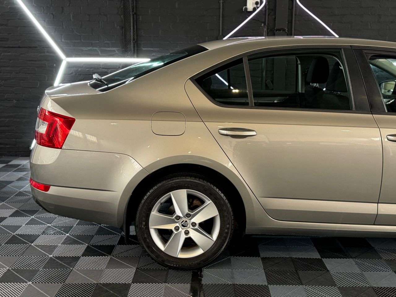 2014 SKODA OCTAVIA 2014 SKODA OCTAVIA