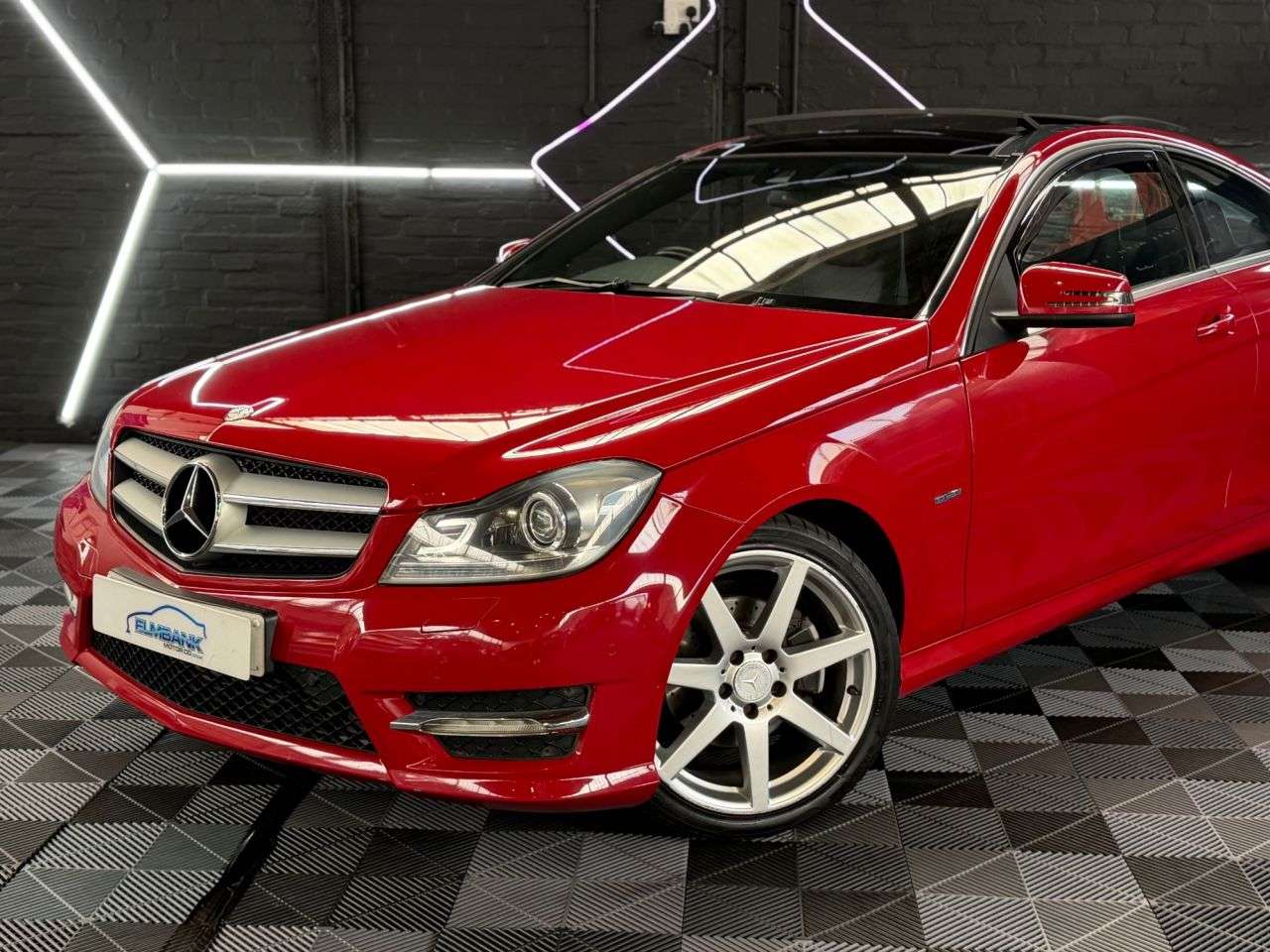 A 2012 MERCEDES-BENZ C CLASS 2.1 C250 CDI BlueEfficiency AMG Sport Coupe 2dr Diesel G-Tronic+ Euro 5 (s/ A 2012 MERCEDES-BENZ C CLASS 2.1 C250 CDI BlueEfficiency AMG Sport Coupe 2dr Diesel G-Tronic+ Euro 5 (s/
