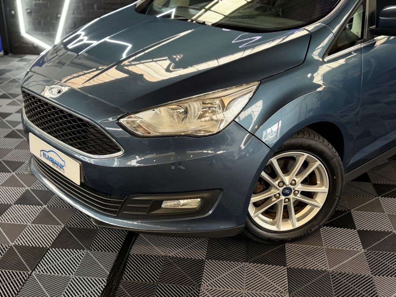 A 2018 FORD GRAND C-MAX 1.5 TDCi Zetec MPV 5dr Diesel Manual Euro 6 (s/s) (120 ps) ULEZ COMPLIANT - A 2018 FORD GRAND C-MAX 1.5 TDCi Zetec MPV 5dr Diesel Manual Euro 6 (s/s) (120 ps) ULEZ COMPLIANT -
