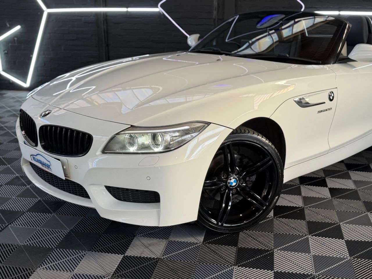 A 2013 BMW Z4 2.0 20i M Sport Convertible 2dr Petrol Manual sDrive Euro 6 (s/s) (184 ps) A 2013 BMW Z4 2.0 20i M Sport Convertible 2dr Petrol Manual sDrive Euro 6 (s/s) (184 ps)