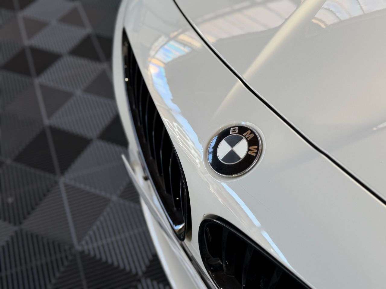 A 2013 BMW Z4 2.0 20i M Sport Convertible 2dr Petrol Manual sDrive Euro 6 (s/s) (184 ps) A 2013 BMW Z4 2.0 20i M Sport Convertible 2dr Petrol Manual sDrive Euro 6 (s/s) (184 ps)