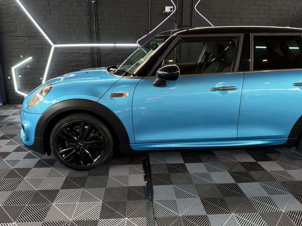 2017 MINI HATCH 2017 MINI HATCH