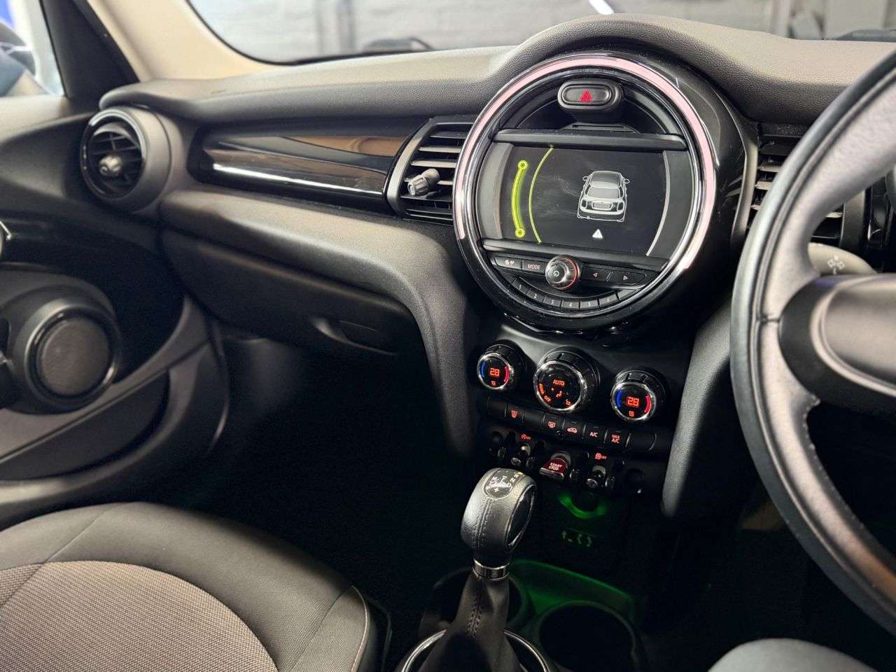 2017 MINI HATCH 2017 MINI HATCH