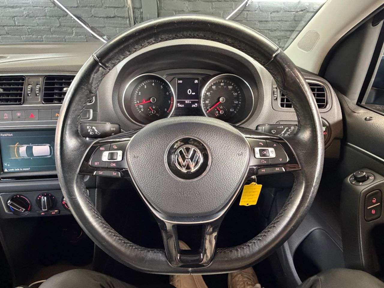 2017 VOLKSWAGEN POLO 2017 VOLKSWAGEN POLO