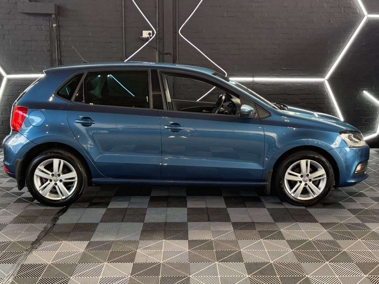 2017 VOLKSWAGEN POLO 2017 VOLKSWAGEN POLO
